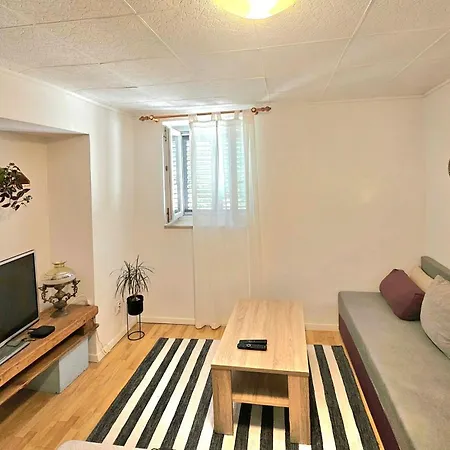 My Home-3bdr,parking,cavtat,airport 15 Km, Dubrovnik 30km Apartment Lovorno