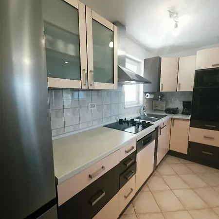 Myhome1-2bdr,parking,cavtat,airport 15 Km, Dubrovnik 30km * Lovorno